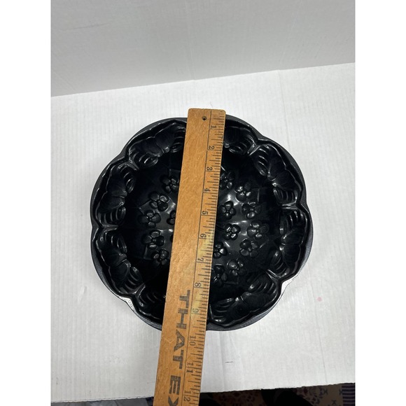 Nordic Ware Violet Flower Bundt Cake Pan Williams Sonoma 10 Cup USA Retired - Picture 4 of 5